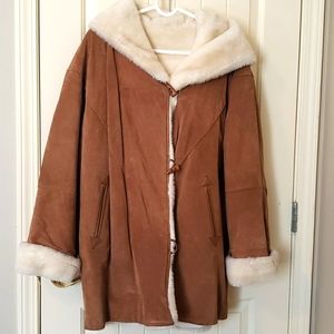Reversible suede and fleece winter coat